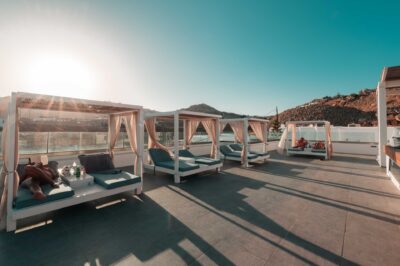 DAY BEDS (6)